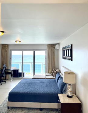 Maho Beach House - Grand Studio - OceanView Suite